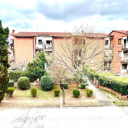Comfyspot Apartment Rosia Екстериор снимка