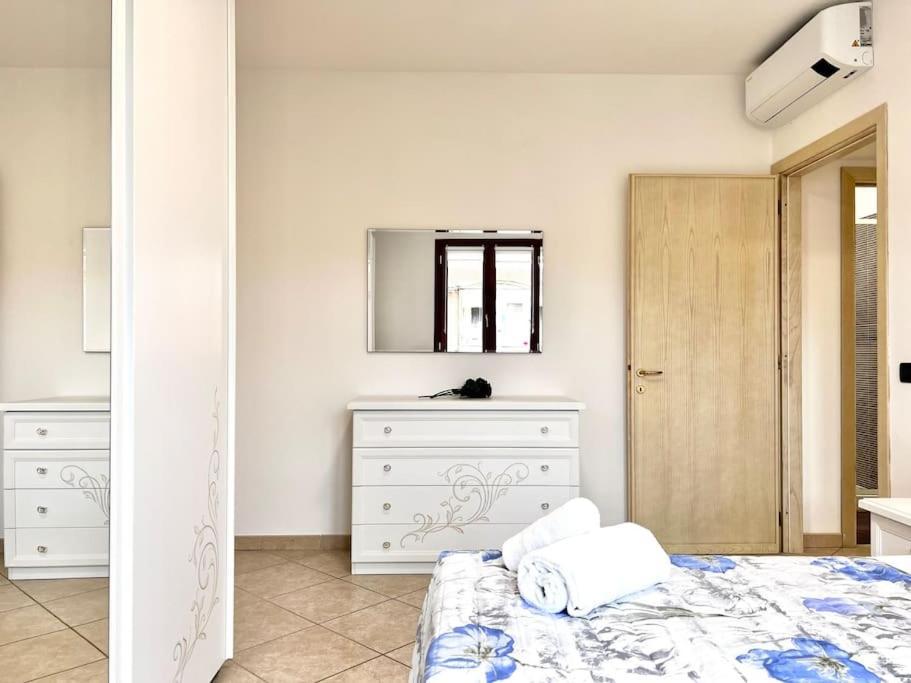 Comfyspot Apartment Rosia Екстериор снимка