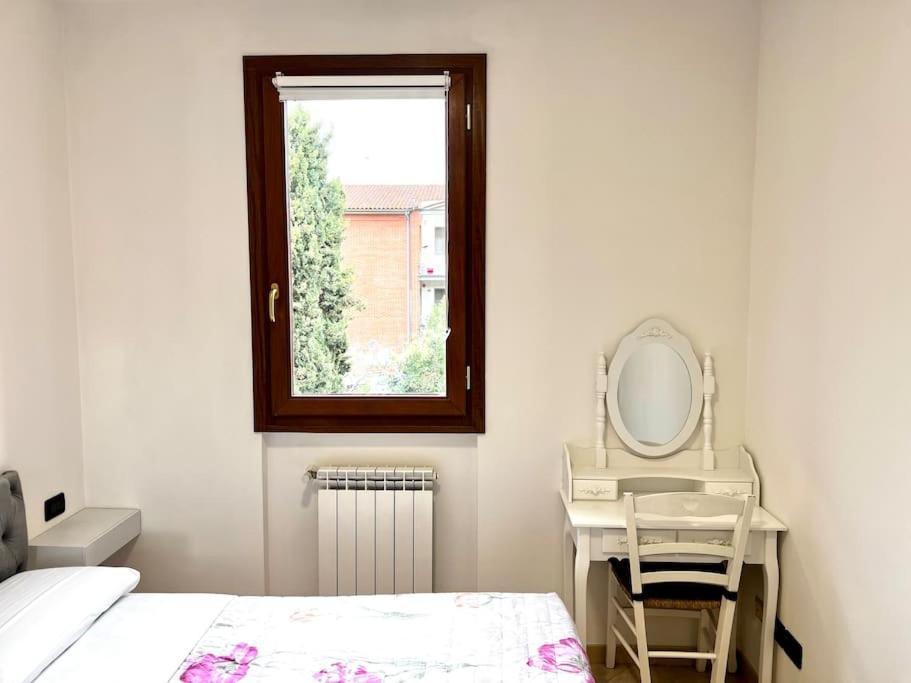 Comfyspot Apartment Rosia Екстериор снимка