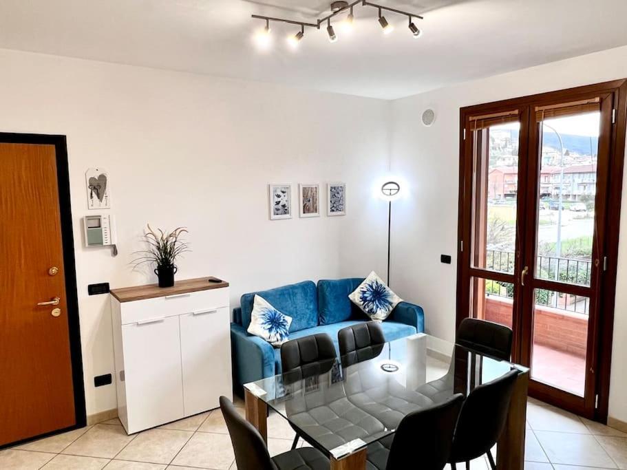 Comfyspot Apartment Rosia Екстериор снимка
