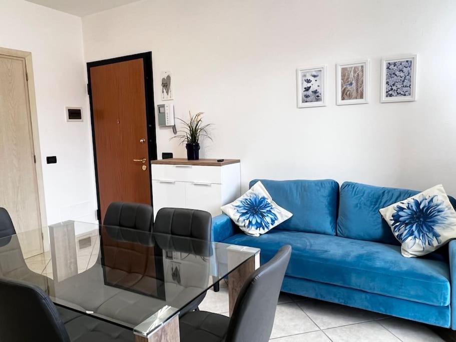 Comfyspot Apartment Rosia Екстериор снимка
